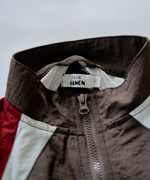 pairmanon（ペアマノン）の「【セットアップ着用可能】ユニセックス 配色切り替え ナイロンブルゾン（ナイロンジャケット・キッズ・ブラウン/ネイビー/ベージュ・110/90/150/100/130/140/120）」の19枚目の写真