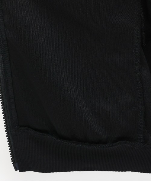 PUMA(プーマ)の「プーマ PUMA CORE HERITAGE MX トラック JKT_(ジャージ・レディース・グリーン/ブラック/チャコールグレー・M/L)」の19枚目の写真