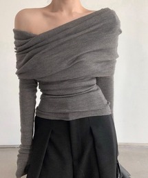 ワイドオフショルダーニットトップス肩出し
