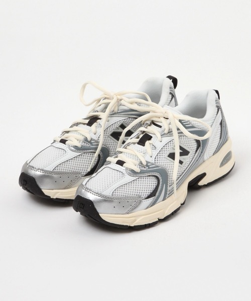 靴 New Balance 530 New Balance 530 スニーカー | ニュートラル | FARFETCH JP