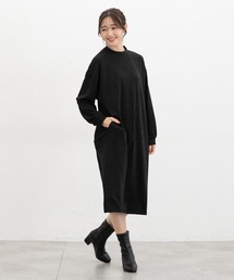 ハイネックワンピース