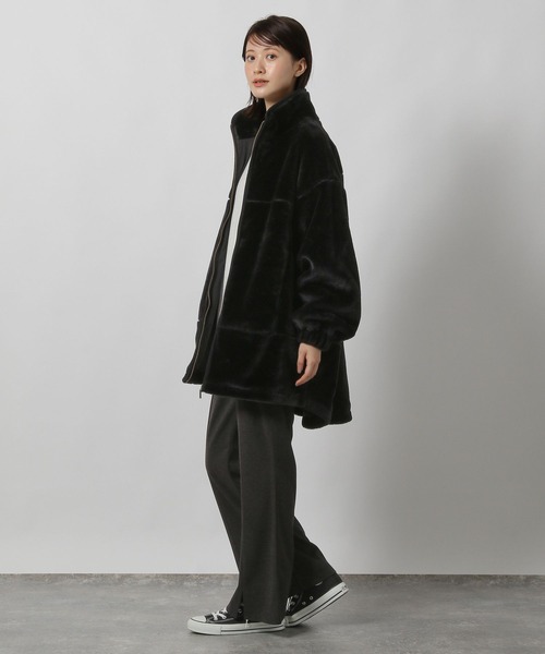 LAKOLE（ラコレ）の「スタンドボアブルゾン / 496631（ブルゾン・レディース・カーキ/ブラック/モカ・FREE）」の5枚目の写真