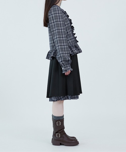 apres jour mignon(アプレジュールミニョン)の「【apresjour mignon soie】frill pin tuck blouse/フリルピンタックブラウス(シャツ/ブラウス・レディース・ネイビー/オフホワイト・フリー/LARGE)」の22枚目の写真