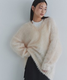 シャギーVネックニット