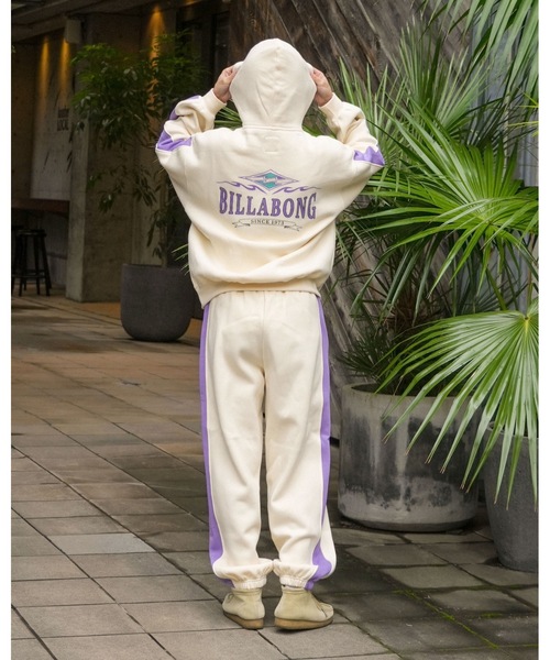 BILLABONG(ビラボン)の「BILLABONG レディース SINCE73 SWEAT LONG P セットアップボトムス 【2025年秋冬モデル】 @autumn /ビラボンセットアップ対応ウエストゴム裏起毛サイドラインロゴスウェットパンツ(スウェットパンツ・レディース・アイボリー・MEDIUM/LARGE)」の12枚目の写真