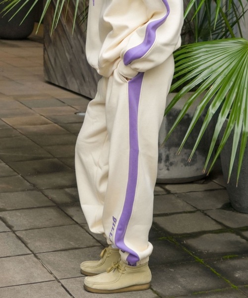 BILLABONG(ビラボン)の「BILLABONG レディース SINCE73 SWEAT LONG P セットアップボトムス 【2025年秋冬モデル】 @autumn /ビラボンセットアップ対応ウエストゴム裏起毛サイドラインロゴスウェットパンツ(スウェットパンツ・レディース・アイボリー・MEDIUM/LARGE)」の14枚目の写真