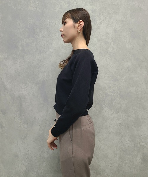 12Twelve Agenda(トゥエルブ アジェンダ)の「前後2wayシアーラメネックドルマンニットプルオーバー(ニット/セーター・レディース・オフホワイト/ブラック/ブルー・M)」の19枚目の写真