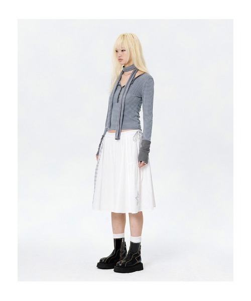 runningHIGH(ランニングハイ)の「A'GEM/9 × .kom 『runningHIGH/ランニングハイ』 BUTTON STRIPE L/S TEE with MUFFLER/ヘンリーネックデザイン マフラー付きボーダー長袖Tシャツ(Tシャツ/カットソー・レディース・ブラック/カーキ・FREE)」の16枚目の写真