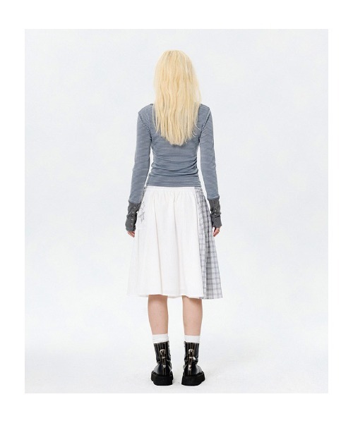 runningHIGH(ランニングハイ)の「A'GEM/9 × .kom 『runningHIGH/ランニングハイ』 BUTTON STRIPE L/S TEE with MUFFLER/ヘンリーネックデザイン マフラー付きボーダー長袖Tシャツ(Tシャツ/カットソー・レディース・ブラック/カーキ・FREE)」の17枚目の写真