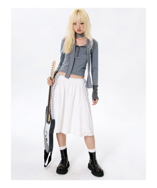 runningHIGH(ランニングハイ)の「A'GEM/9 × .kom 『runningHIGH/ランニングハイ』 BUTTON STRIPE L/S TEE with MUFFLER/ヘンリーネックデザイン マフラー付きボーダー長袖Tシャツ(Tシャツ/カットソー・レディース・ブラック/カーキ・FREE)」の12枚目の写真