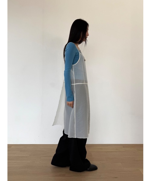 Didot.showroom（ディドット ショールーム）の「オーガンジーシアーキャミソールOPS（ワンピース・レディース・ベージュ/アイボリー/ブラック・FREE）」の7枚目の写真