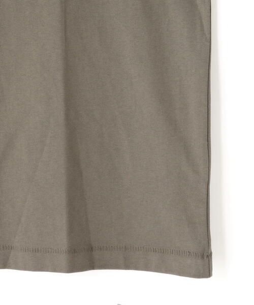 FOG ESSENTIALS（エフオージーエッセンシャルズ）の「Fear of God ESSENTIALS/FOG エッセンシャルズ/90'S FIT T-SHIRT（Tシャツ/カットソー・メンズ・カーキ/ブラック・M/S/L/XS）」の6枚目の写真