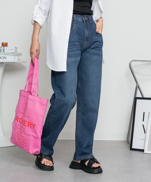 RCD(アールシーディー)の「デニムカーヴィーパンツ(その他パンツ・レディース・ブルー/ワンウォッシュ/ネイビー・LL/3L/4L/M/L)」の2枚目の写真