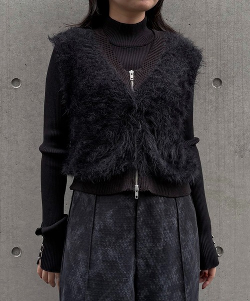 &g'aime(アンジェム)の「【&g'aime】シャギーWジップベスト Shaggy Double-Zip Vest(ベスト・レディース・ブラック/グレー/チャコールグレー・FREE)」の4枚目の写真