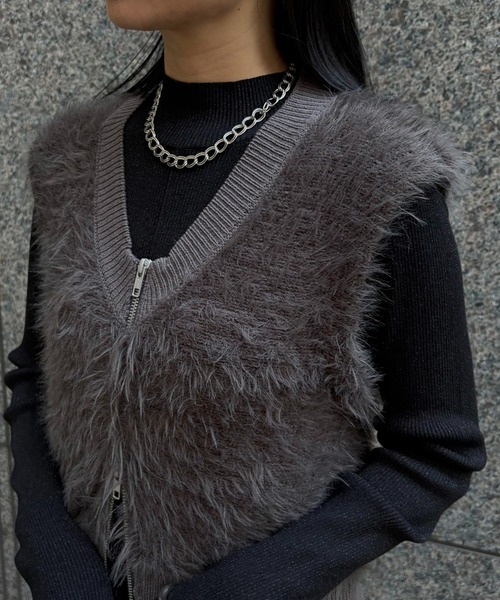 &g'aime(アンジェム)の「【&g'aime】シャギーWジップベスト Shaggy Double-Zip Vest(ベスト・レディース・ブラック/グレー/チャコールグレー・FREE)」の17枚目の写真
