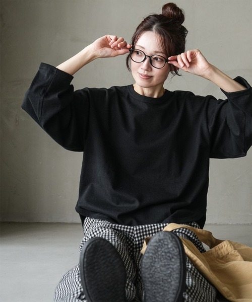 SOLAMONAT(ソラモナ)の「ペンネ天竺 袖タックプルオーバー(Tシャツ/カットソー・レディース・ブラック/ホワイト/キナリ/杢グレー・FREE)」の3枚目の写真
