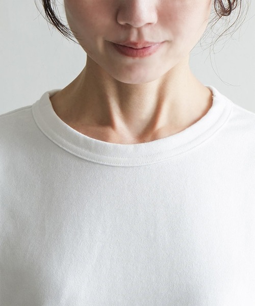 SOLAMONAT(ソラモナ)の「ペンネ天竺 袖タックプルオーバー(Tシャツ/カットソー・レディース・ブラック/ホワイト/キナリ/杢グレー・FREE)」の17枚目の写真