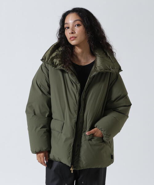 DUVETICA デュベティカ ダウンコート Deneb ファー カーキ L DUVETICAデュベティカ ダウンコート ファー付 レディース std042