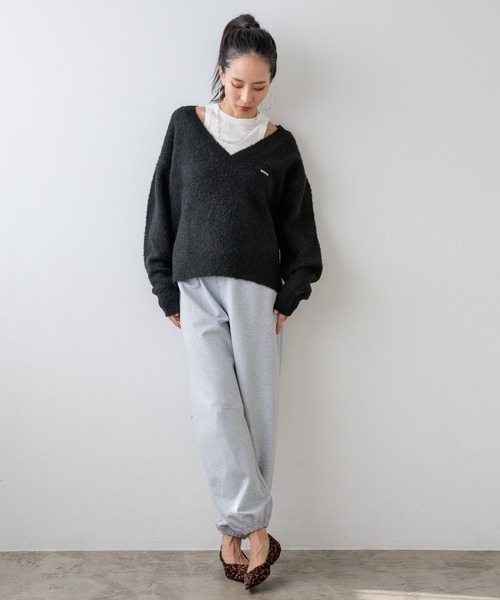 BAYFLOW（ベイフロー）の「【HEREIAM】ループヤーンワッペンロゴニット（ニット/セーター・レディース・ベビーピンク/ブラック/グレー/ライム/アイボリー/チャコール・FREE）」の9枚目の写真