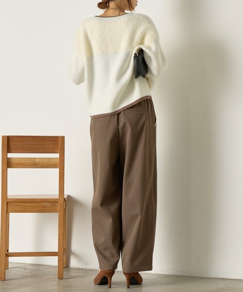 Jena espace merveilleux（ジェナ　エスパスメルヴェイユ）の「【配色ラインで大人の抜け感】ライン配色フェザーニット（ニット/セーター・レディース・ライトグレー/オフホワイト/ネイビー・FREE）」の6枚目の写真