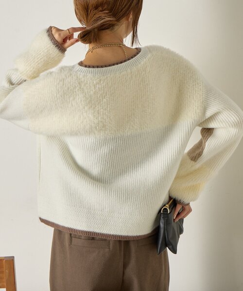 Jena espace merveilleux（ジェナ　エスパスメルヴェイユ）の「【配色ラインで大人の抜け感】ライン配色フェザーニット（ニット/セーター・レディース・ライトグレー/オフホワイト/ネイビー・FREE）」の11枚目の写真