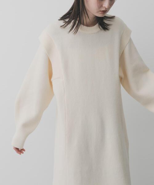 SENSE OF PLACE by URBAN RESEARCH（センスオブプレイスバイアーバンリサーチ）の「ショルダータックニットワンピース（ワンピース・レディース・グレー/ブラック/アイボリー・ONE）」の4枚目の写真