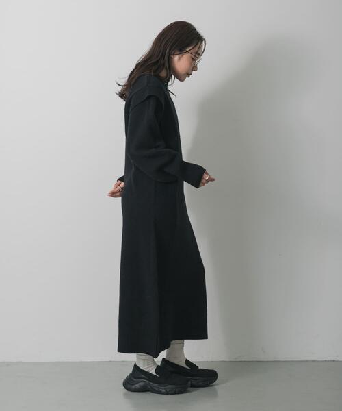 SENSE OF PLACE by URBAN RESEARCH（センスオブプレイスバイアーバンリサーチ）の「ショルダータックニットワンピース（ワンピース・レディース・グレー/ブラック/アイボリー・ONE）」の20枚目の写真