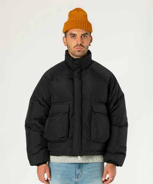 ※ タウンタウン※ Estudio Niksen / エストゥディオ・ニクセン Raglan Puffer Jacket