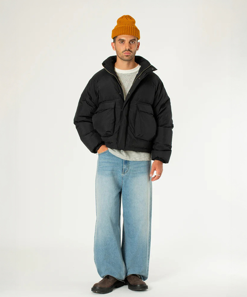 WISM(ウィズム)の「Estudio Niksen / エストゥディオ・ニクセン Raglan Puffer Jacket(ダウンジャケット/コート・メンズ・ベージュ/ブラック・1/2)」の21枚目の写真