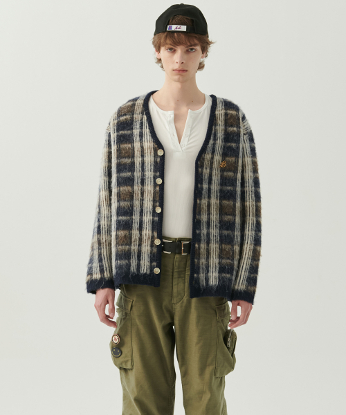 Beyond Closet(-)の「プレピー ヘアリー チェック モヘア タフ カーディガン ネイビー(カーディガン/ボレロ・メンズ・その他・SMALL/MEDIUM)」の9枚目の写真