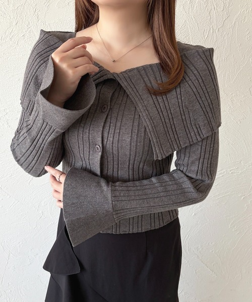 apres jour(アプレジュール)の「オフショル風ビッグカラーニットカーディガン(カーディガン/ボレロ・レディース・ボルドー/ブラック/アイボリー/チャコールグレー・X-LARGE/フリー)」の3枚目の写真