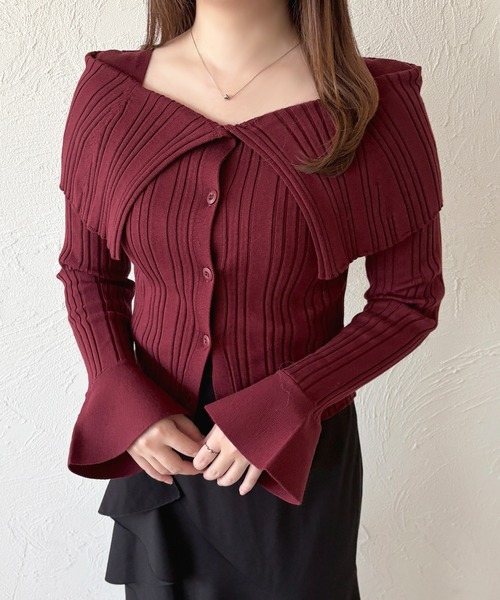 apres jour(アプレジュール)の「オフショル風ビッグカラーニットカーディガン(カーディガン/ボレロ・レディース・ボルドー/ブラック/アイボリー/チャコールグレー・X-LARGE/フリー)」の4枚目の写真