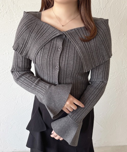 apres jour(アプレジュール)の「オフショル風ビッグカラーニットカーディガン(カーディガン/ボレロ・レディース・ボルドー/ブラック/アイボリー/チャコールグレー・X-LARGE/フリー)」の13枚目の写真