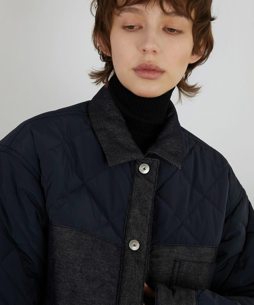 LA PEAU DE GEM(ラポドゥジェム)の「【LA PEAU DE GEM】denim quilting blouson/デニムキルティングブルゾン(ブルゾン・レディース・ネイビー・FREE)」の4枚目の写真