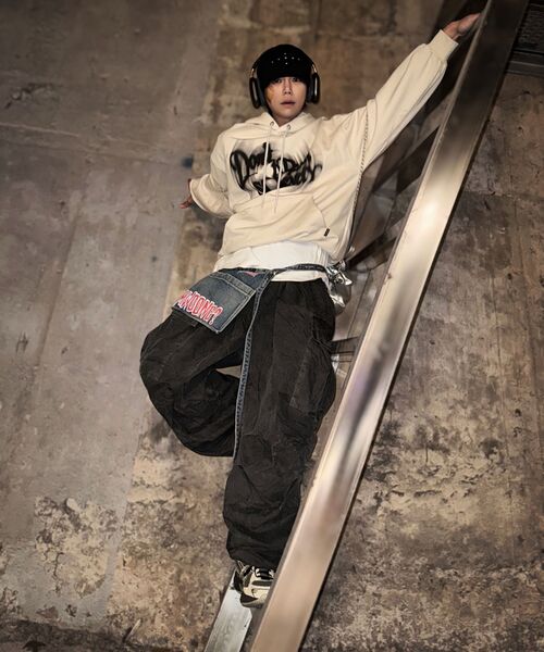URBANSTOFF(アーバンストッフ)の「ディストレスドフードパーカー(クリーム)(パーカー・レディース・その他・MEDIUM/LARGE)」の8枚目の写真
