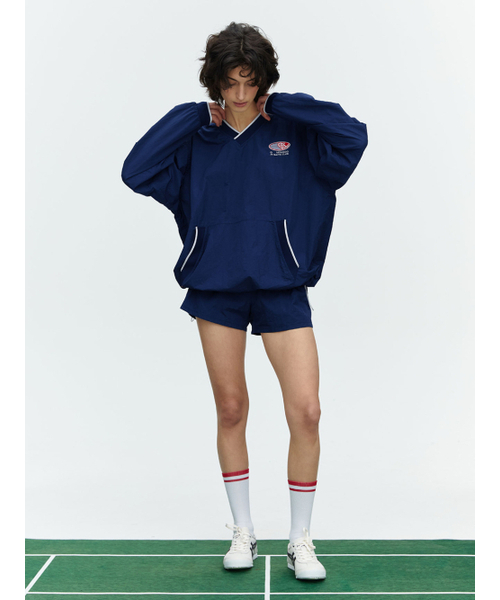 MENASOO(ミナス)の「HEARTTRACK VNECK NYLON ANORAK JACKET_NAVY(ナイロンジャケット・レディース・ネイビー・FREE)」の4枚目の写真