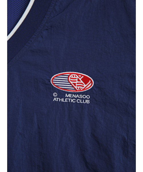 MENASOO(ミナス)の「HEARTTRACK VNECK NYLON ANORAK JACKET_NAVY(ナイロンジャケット・レディース・ネイビー・FREE)」の12枚目の写真