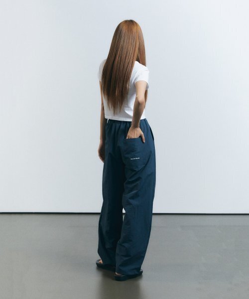 SLOW RECORD HOUSE(スローレコードハウス)の「ナイロンワンタックパンツ_ターコイズ(スウェットパンツ・レディース・その他・SMALL/MEDIUM/LARGE)」の11枚目の写真