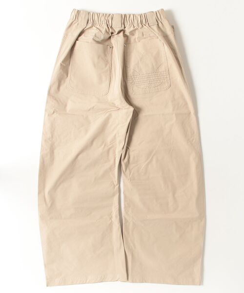 adidas（アディダス）の「プレミアム エッセンシャル ワイドパンツ / アディダスオリジナルス adidas Originals（その他パンツ・メンズ・ベージュ/ブラック・28inch/30inch/32inch/33inch/34inch/35inch/36inch/38inch/40inch）」の11枚目の写真