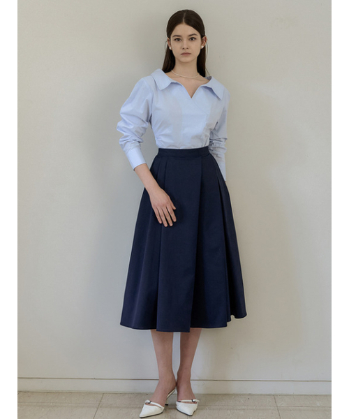 LAUTREDE MIN(ロートルドミン)の「Lautre Amanda Blue Off - shirts(シャツ/ブラウス・レディース・スカイブルー・X-SMALL/SMALL/MEDIUM)」の3枚目の写真