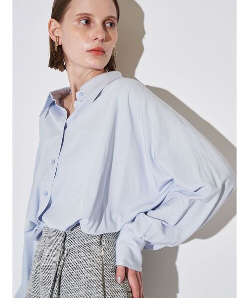 ELENDEEK（エレンディーク）の「ドルマンフィブリルシャツ（シャツ/ブラウス・レディース・オフホワイト/ライトブルー/イエロー・FREE）」の5枚目の写真