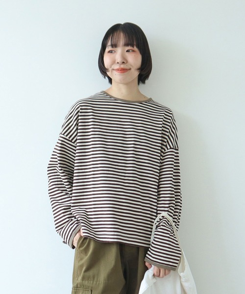 PAR ICI(パーリッシィ)の「ボーダー配色バインダー 長袖BIGカットソー【SEASON COLOR】(Tシャツ/カットソー・レディース・マスタード/ピンク系その他2/グリーン系その他/ダークブラウン/カーキ/ブルー系その他/イエロー系その他・FREE)」の2枚目の写真