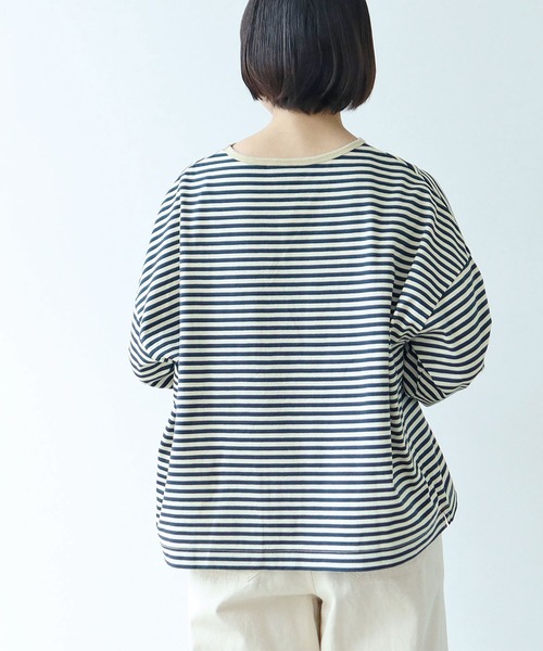 PAR ICI(パーリッシィ)の「ボーダー配色バインダー 長袖BIGカットソー【SEASON COLOR】(Tシャツ/カットソー・レディース・マスタード/ピンク系その他2/グリーン系その他/ダークブラウン/カーキ/ブルー系その他/イエロー系その他・FREE)」の21枚目の写真