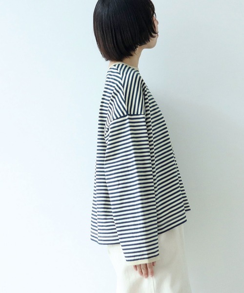 PAR ICI(パーリッシィ)の「ボーダー配色バインダー 長袖BIGカットソー【SEASON COLOR】(Tシャツ/カットソー・レディース・マスタード/ピンク系その他2/グリーン系その他/ダークブラウン/カーキ/ブルー系その他/イエロー系その他・FREE)」の22枚目の写真