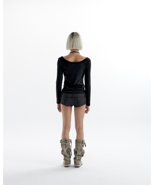 KAIYA(カイヤ)の「silver cross long sleeve - black(Tシャツ/カットソー・レディース・その他・FREE)」の4枚目の写真