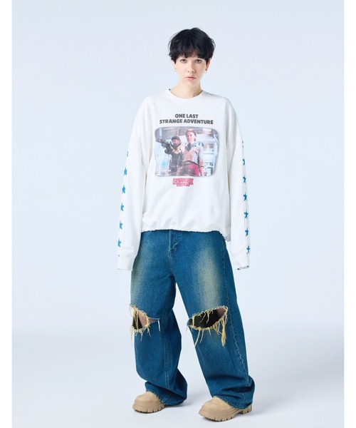 Little sunny bite(リトルサニーバイト)の「《Little sunny bite》stranger things x little sunny bite graphic sweat top(スウェット・レディース・ネイビー/ブラック・MEDIUM/SMALL)」の14枚目の写真