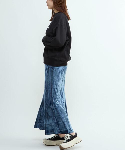 CONVERSE TOKYO(コンバーストウキョウ)の「CUT-OUT NECK TOP(Tシャツ/カットソー・レディース・ブラック/杢グレー/ホワイト・FREE)」の6枚目の写真