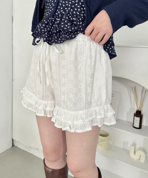 SOLLON.（ソルロン）の「コットンレースフリルショートパンツ（その他パンツ・レディース・ブラック/ホワイト・FREE）」の8枚目の写真