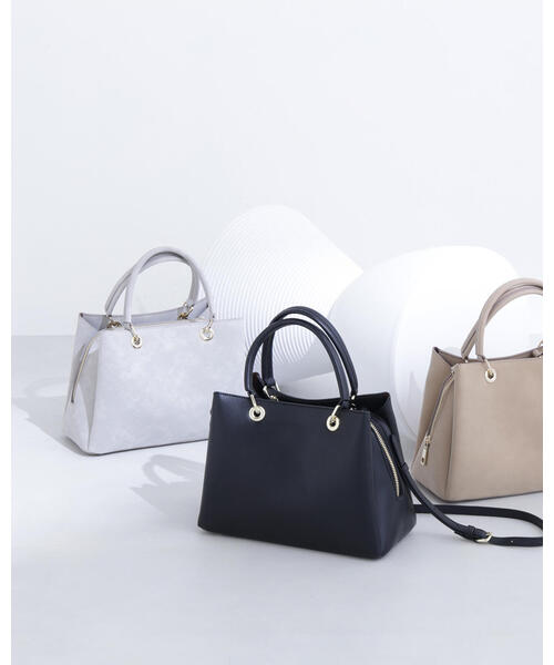 NATURAL BEAUTY BASIC(ナチュラルビューティーベーシック)の「◇ヌベラアイレットトートバッグ(トートバッグ・レディース・ブラック/ベージュ/グレー・フリ-)」の4枚目の写真