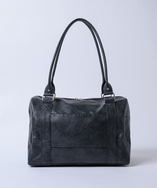 17HR(セブンティーンアワーズ)の「【大容量収納可】ボストンバッグ(ボストンバッグ・レディース・ブラック系その他/ブラウン系その他・FREE)」の4枚目の写真